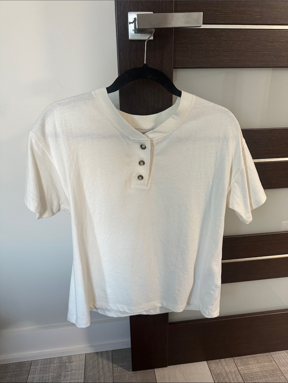 Madewell White/Cream Henley Short Sleeve Shirt